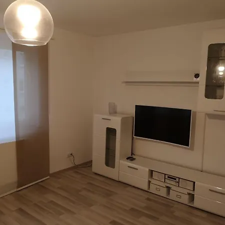 Gesamte Perfekte Lage Nahe Bahnhof/zentrum Apartment